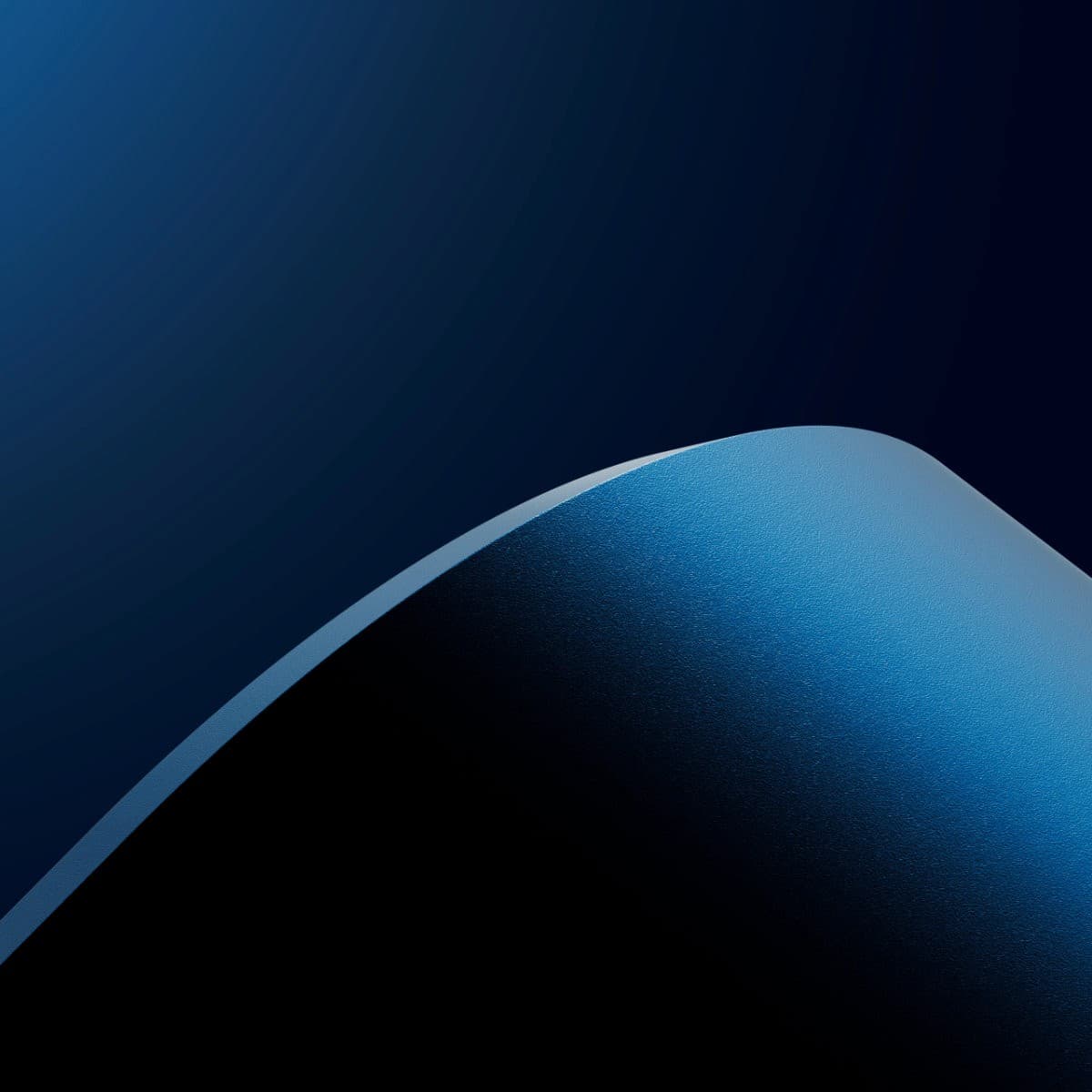 The curve of Luma's anodized aluminium shell